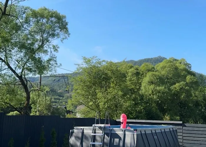 Stream Housee